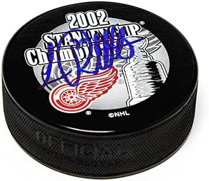Luc Robitaille Detroit Red Wings autograf 2002 Cupa Stanley pucks autograf NHL