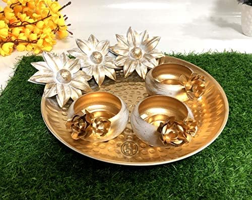 Piesa centrală de masă indiană metal -decorativ urli set oală pentru flori plutitoare și lumânări de spectacol de către indian